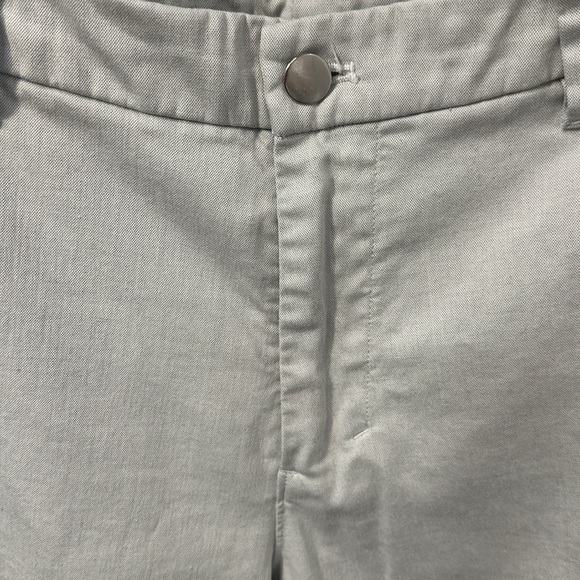 Beige/White/Lite-khaki Lululemon ABC Shorts - Picture 2 of 7